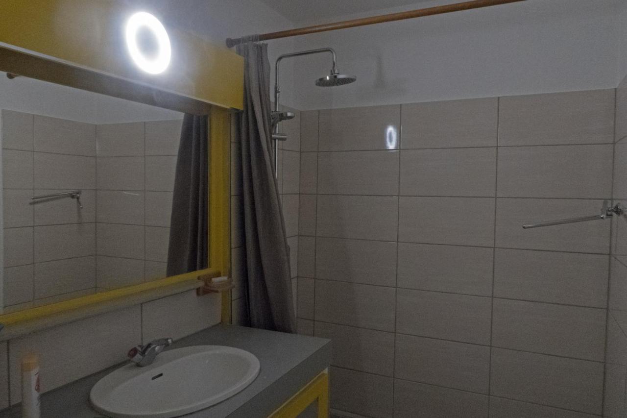 Studio Le Colibri Residence Les Boucaniers Avec Reserve D'Eau Saint-Francois  Zewnętrze zdjęcie